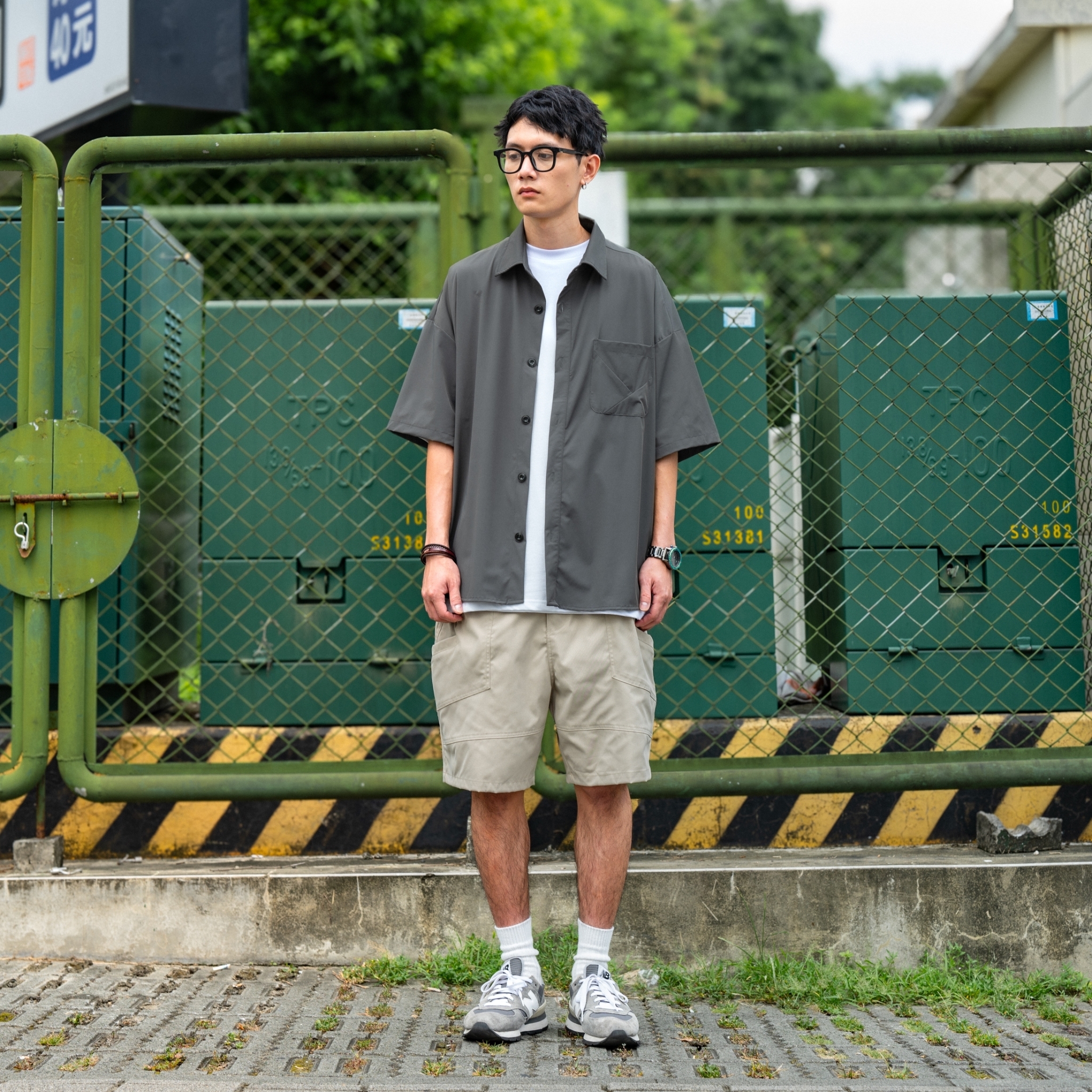 SBG 立體多剪裁三防寬鬆短褲 SB0726