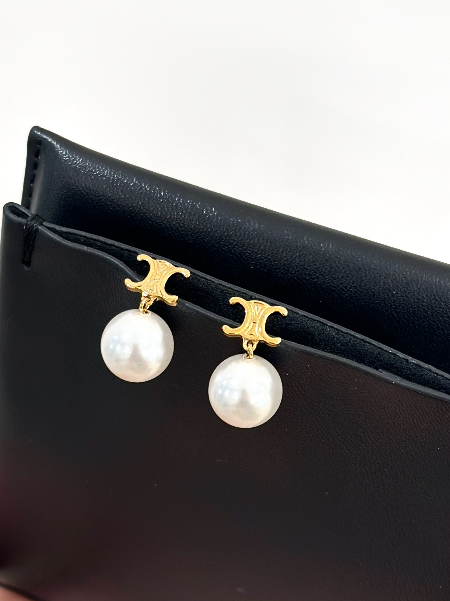 CELINE Les Perles Earrings