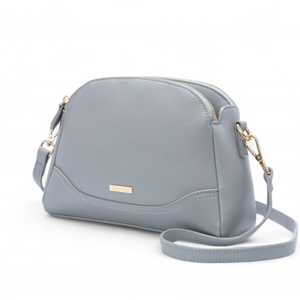 ANNA DOLLY 側肩斜背貝殼包 淺灰藍