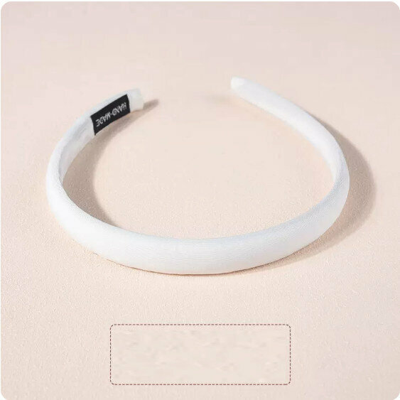 Popular retro pressed headband (off-white) [size: 15*13cm]