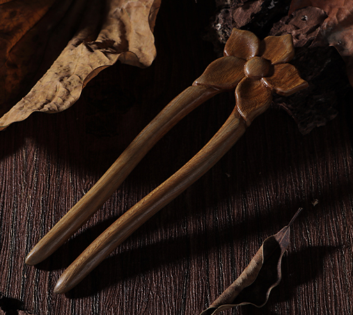 Popular classic sandalwood U-shaped hairpin (flower hairpin-green sandalwood) (size: 13.5*4cm)