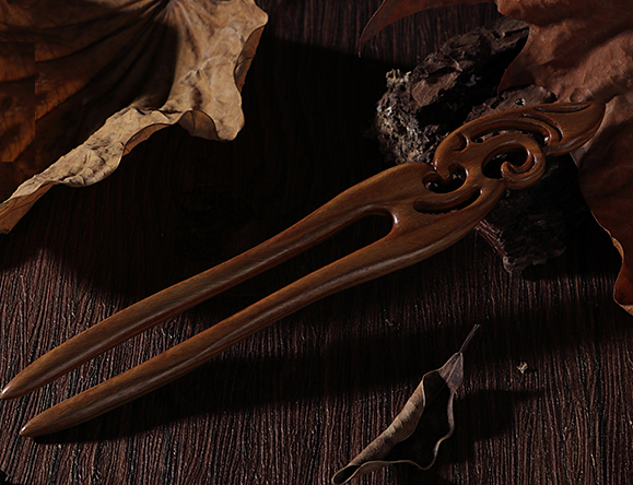 Popular classical sandalwood U-shaped double hairpin bun (Jianfeng double hairpin-green sandalwood) (size: 16.5*2.5cm)