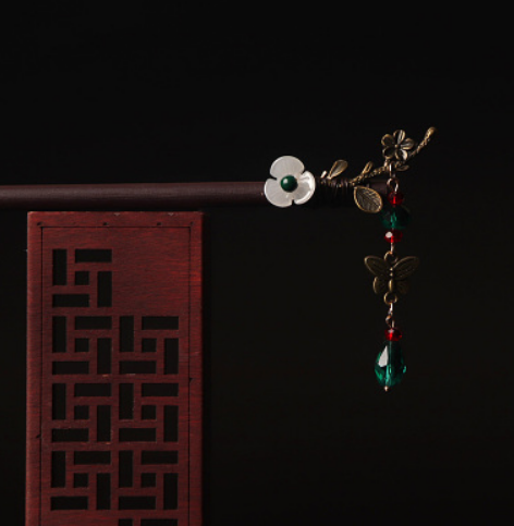 Popular ancient style tassel hairpin wooden hairpin (butterfly) (size: hairpin length is about 18cm)