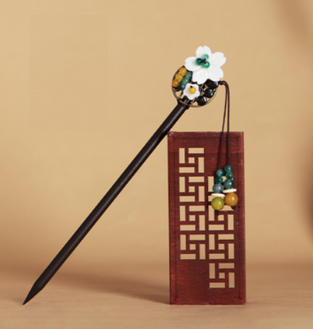 Popular ancient style tassel style wooden hairpin for hair (Su Su) (size: hairpin length is about 18cm)