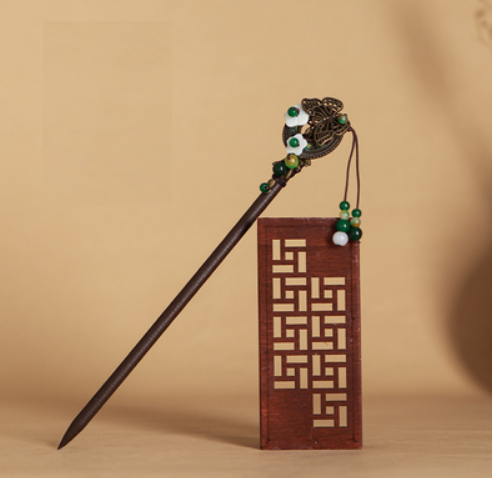 Hot style ancient style tassel style wooden hairpin (butterfly wrap) (size: hairpin length is about 18cm)