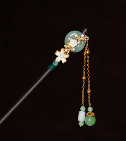 Popular classic and elegant tassel wooden hairpin (Zhiyun) (size: hairpin length 18cm)