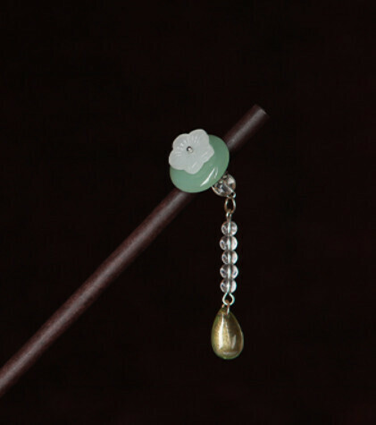 Popular classic and elegant tassel wooden hairpin (Cui Rui) (size: hairpin length 18cm)
