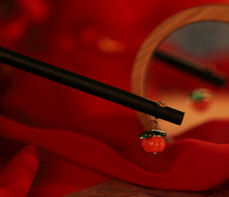 Popular classic and elegant tassel wooden hairpin (candle shadow) (size: hairpin length 18cm)