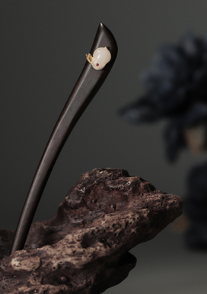 新款黑檀木古風流蘇步搖簪子（玉兔）（尺寸：簪長18cm）