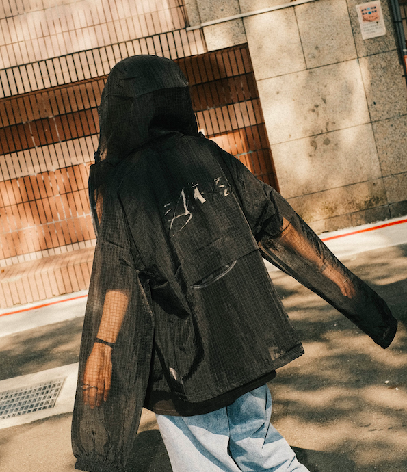 Stussy Beach Shell Trnsprnt Ripstop 連帽衝鋒外套| FLOMMARKET Stussy Beach Shell Trnsprnt Ripstop 連帽衝鋒外套| FLOMMARKET
