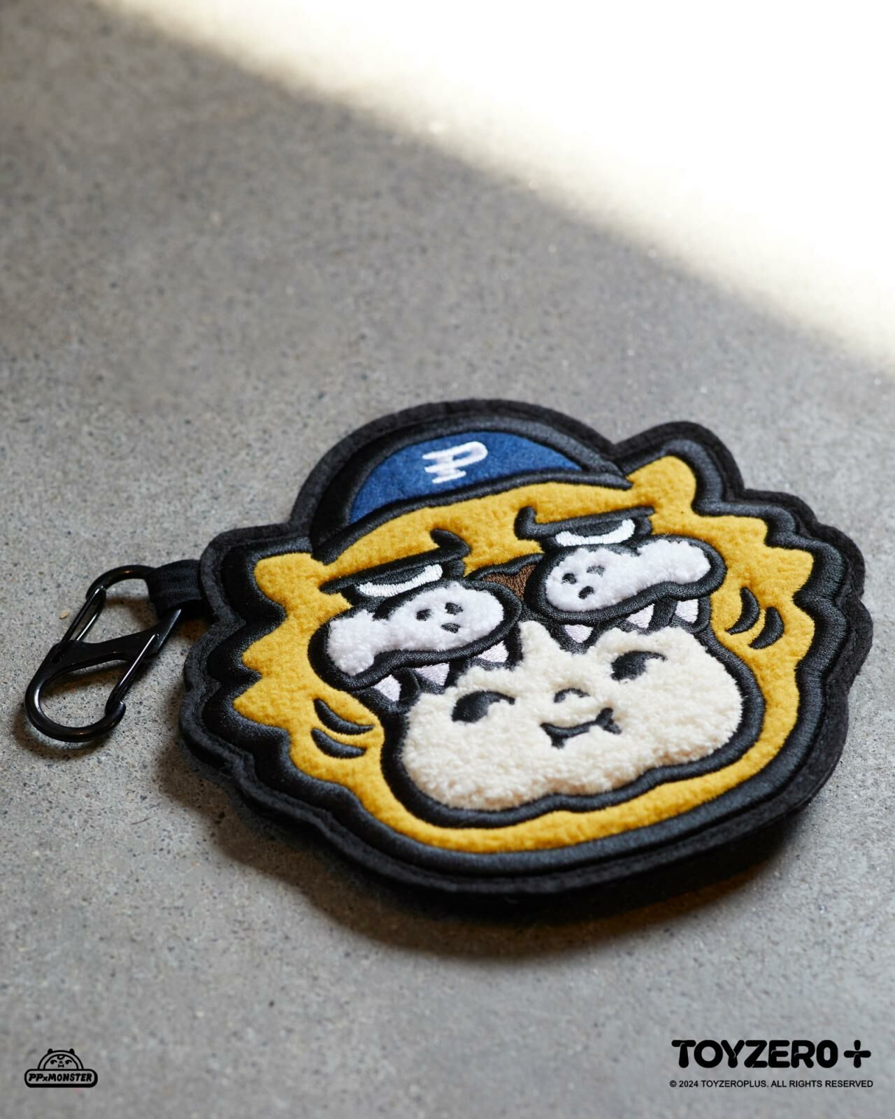 PP X MONSTER - 毛絨掛包 (吉利虎 Bruce 款)