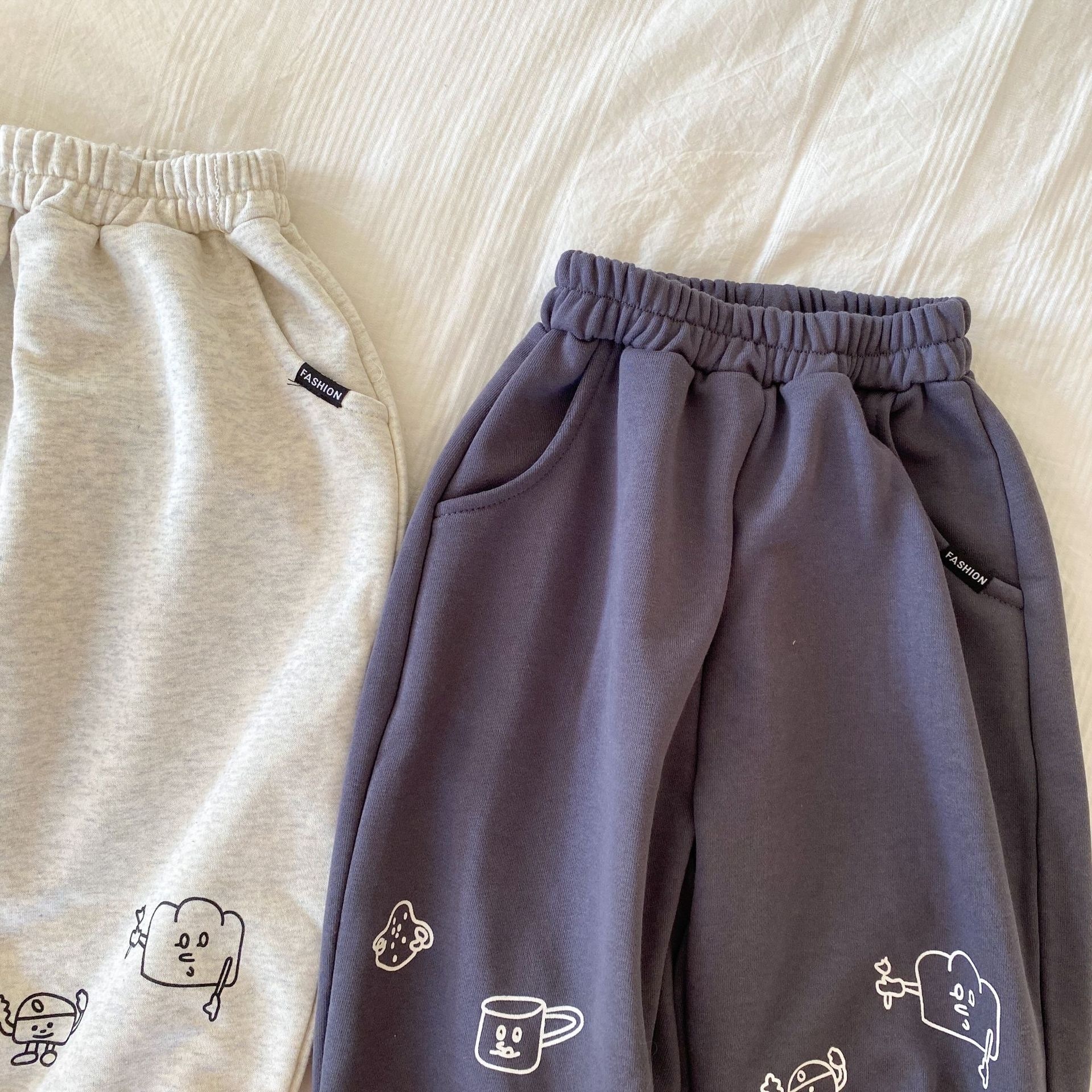 兩色寬鬆小圖縮口褲