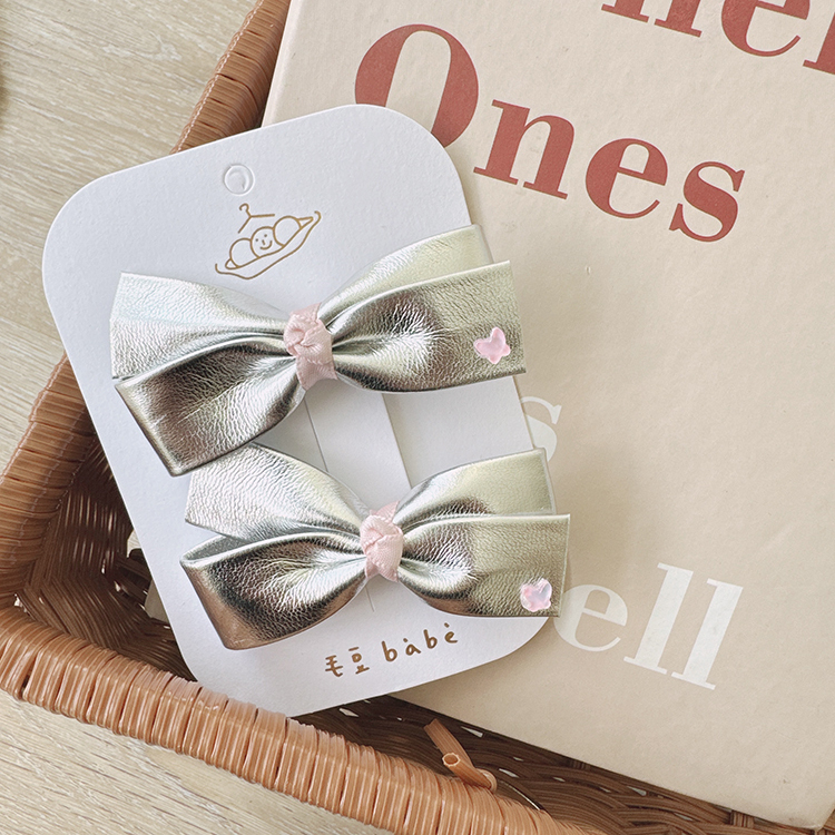 韓系銀色皮質蝴蝶結髮夾