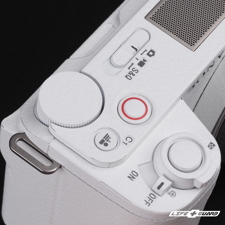 LIFE+GUARD 貼膜細節圖，LIFE+GUARD 專機專屬設計開版