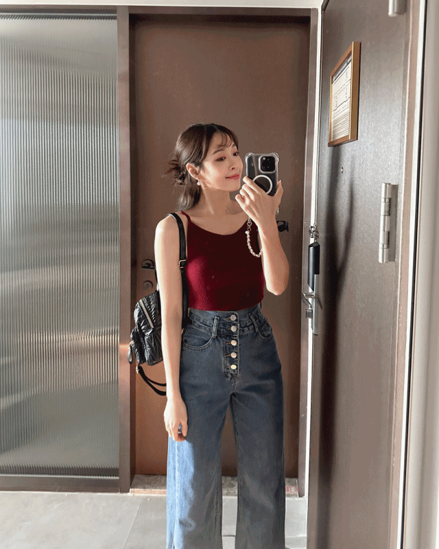 LINA LINA微醺調劑細肩帶親膚羊毛背心-迷人酒紅