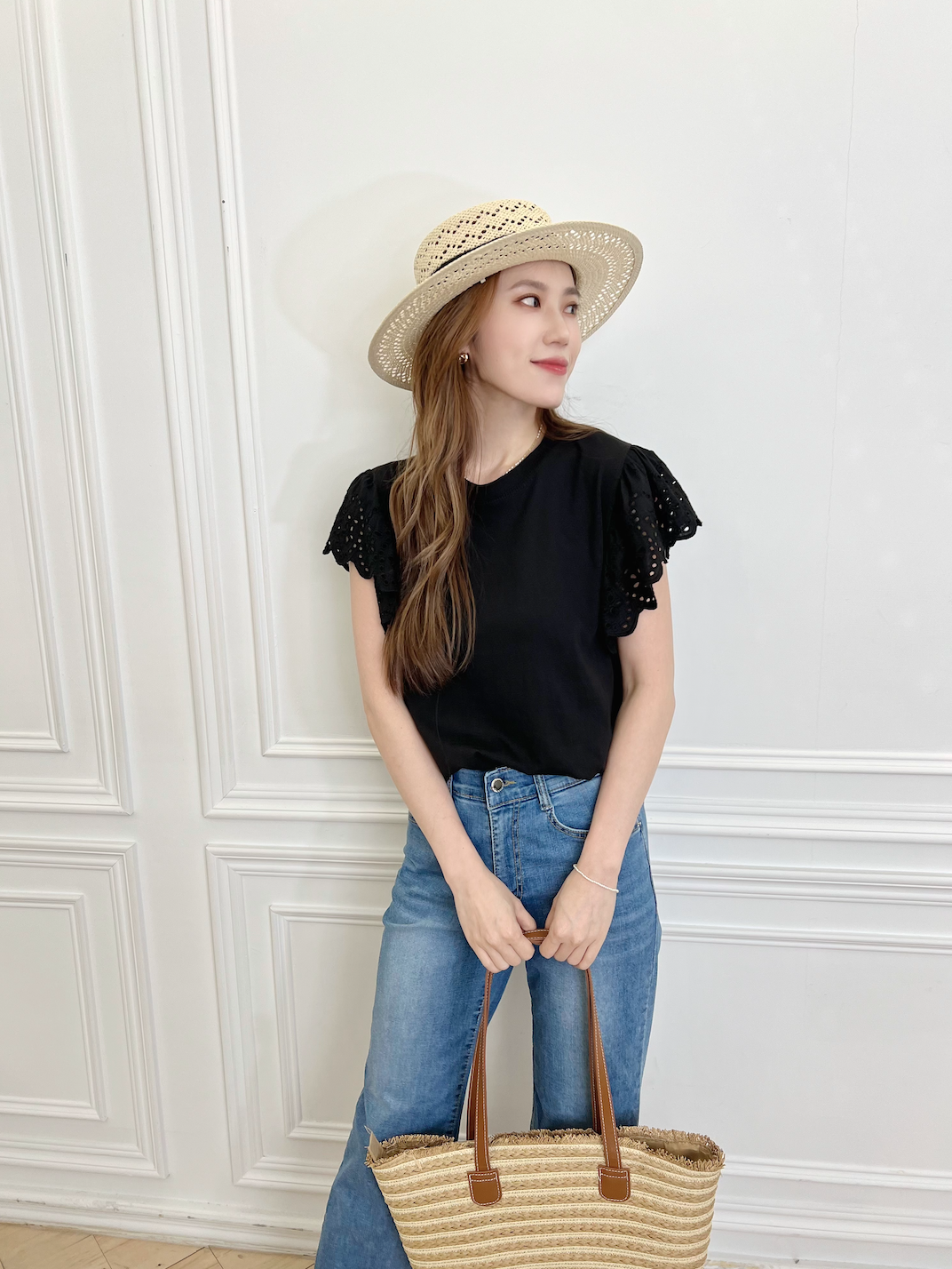 袖簍空造型棉料上衣