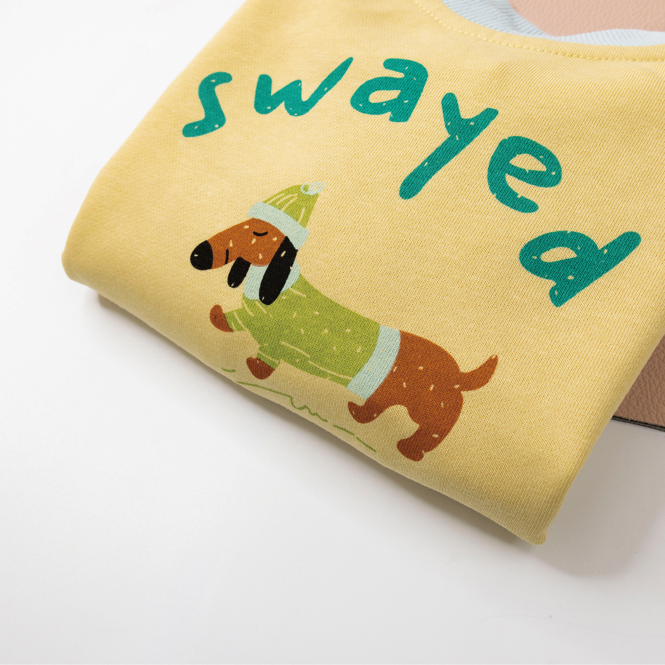 【H35785】可愛手繪臘腸狗舒適上衣