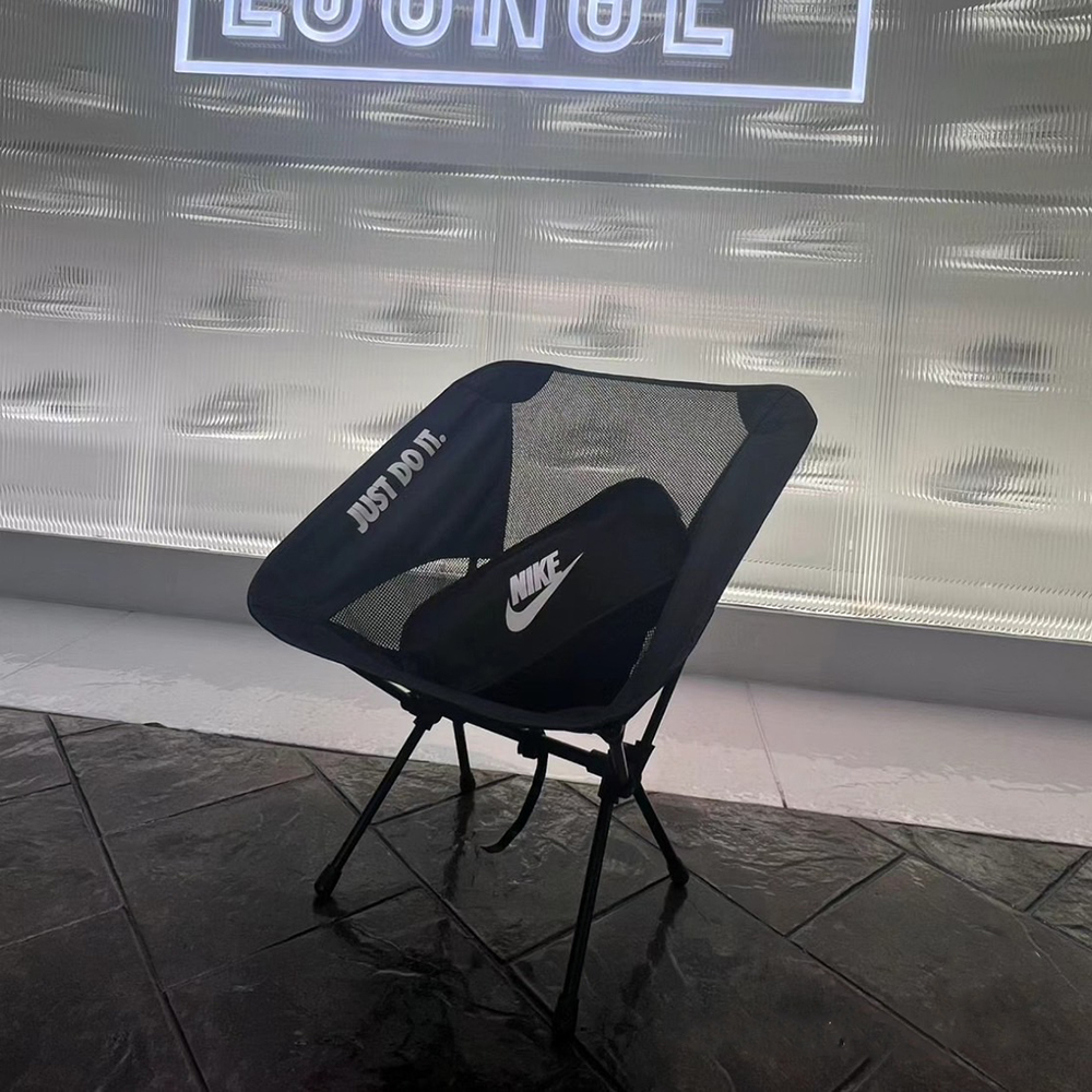 上海001門店限定 NIKE JUST DO IT 露營椅 可收納 導演椅 戶外用椅 折疊椅 黑色 橘色