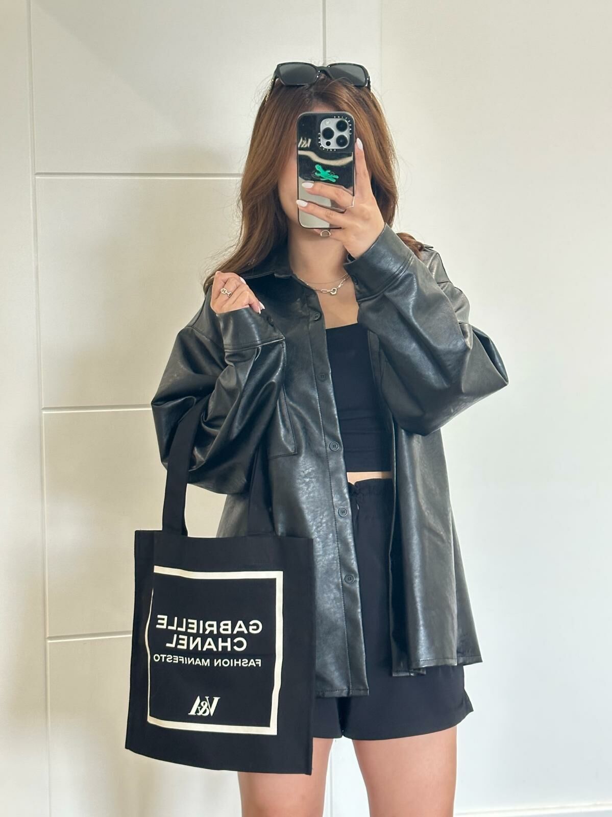 V&A x Chanel Tote Bag(黑色)