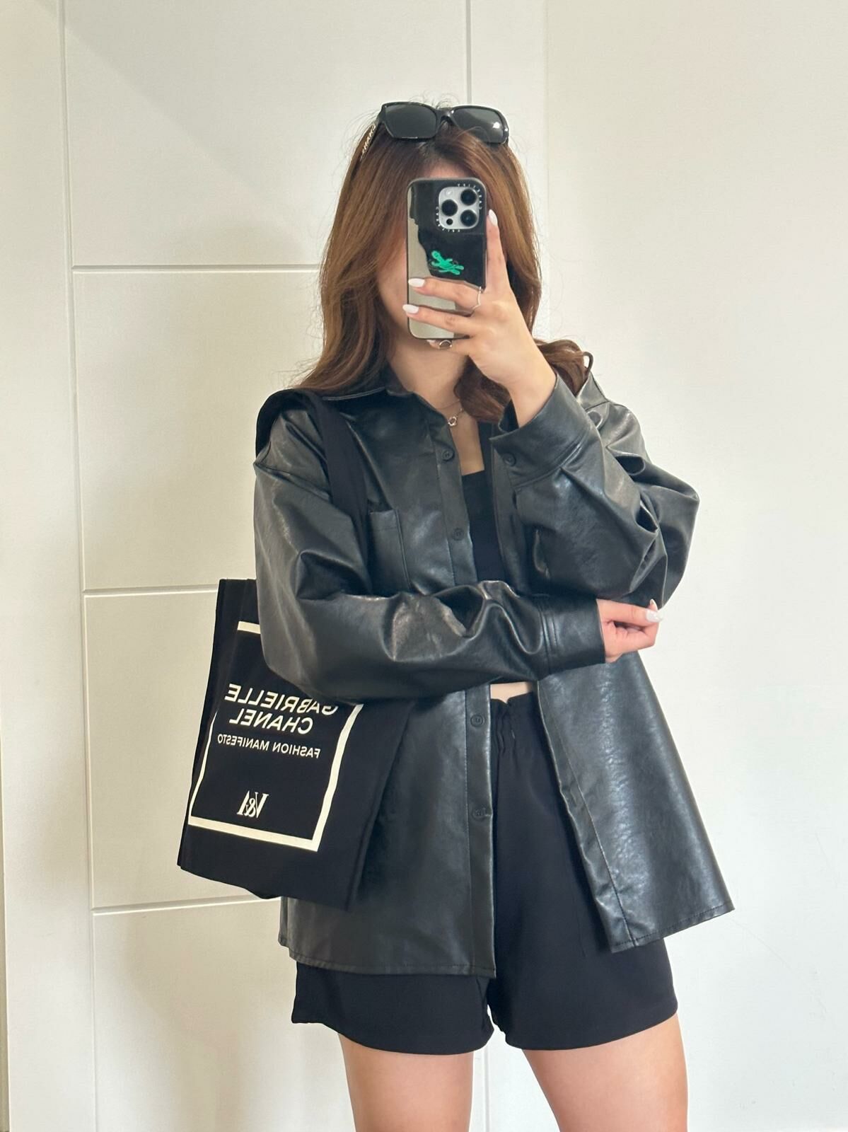 V&A x Chanel Tote Bag(黑色)