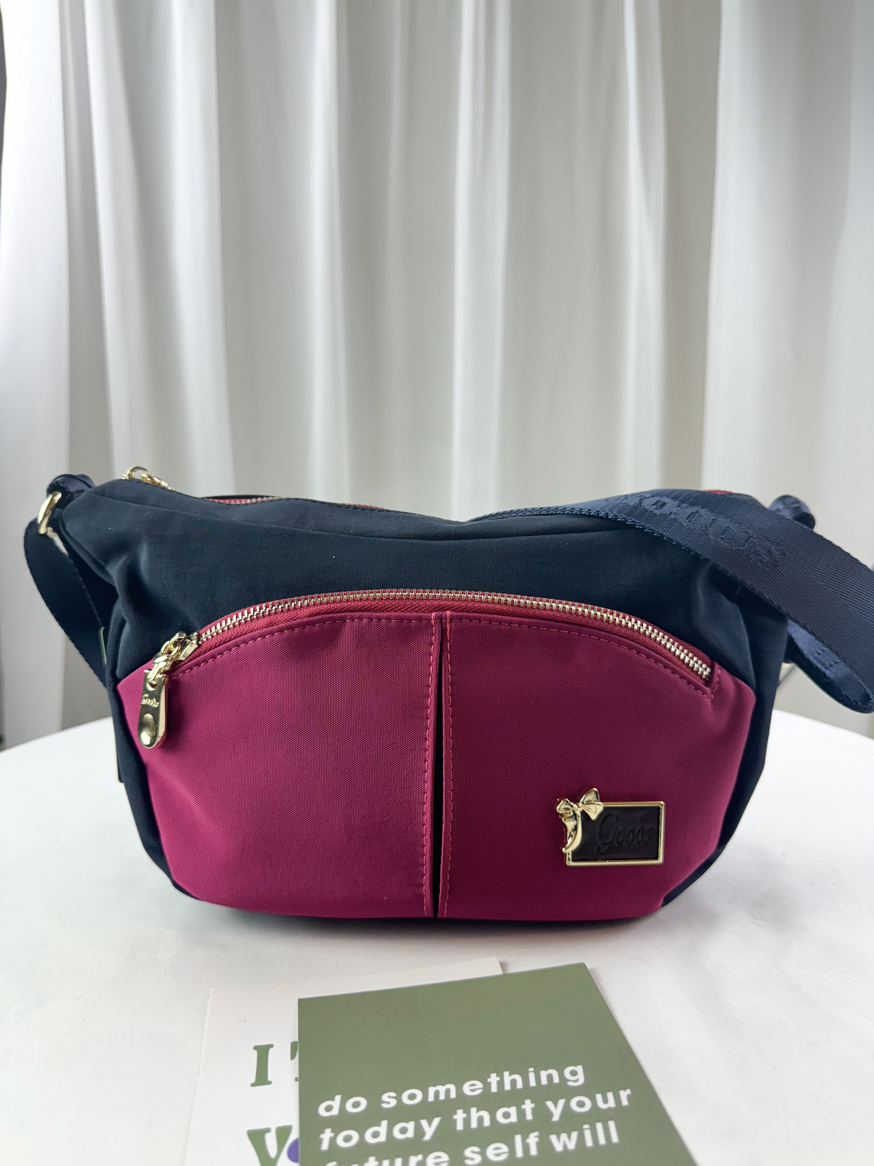 GOODS 藍桃拼色 肯尼布拼接真皮防潑水側背包 #2542