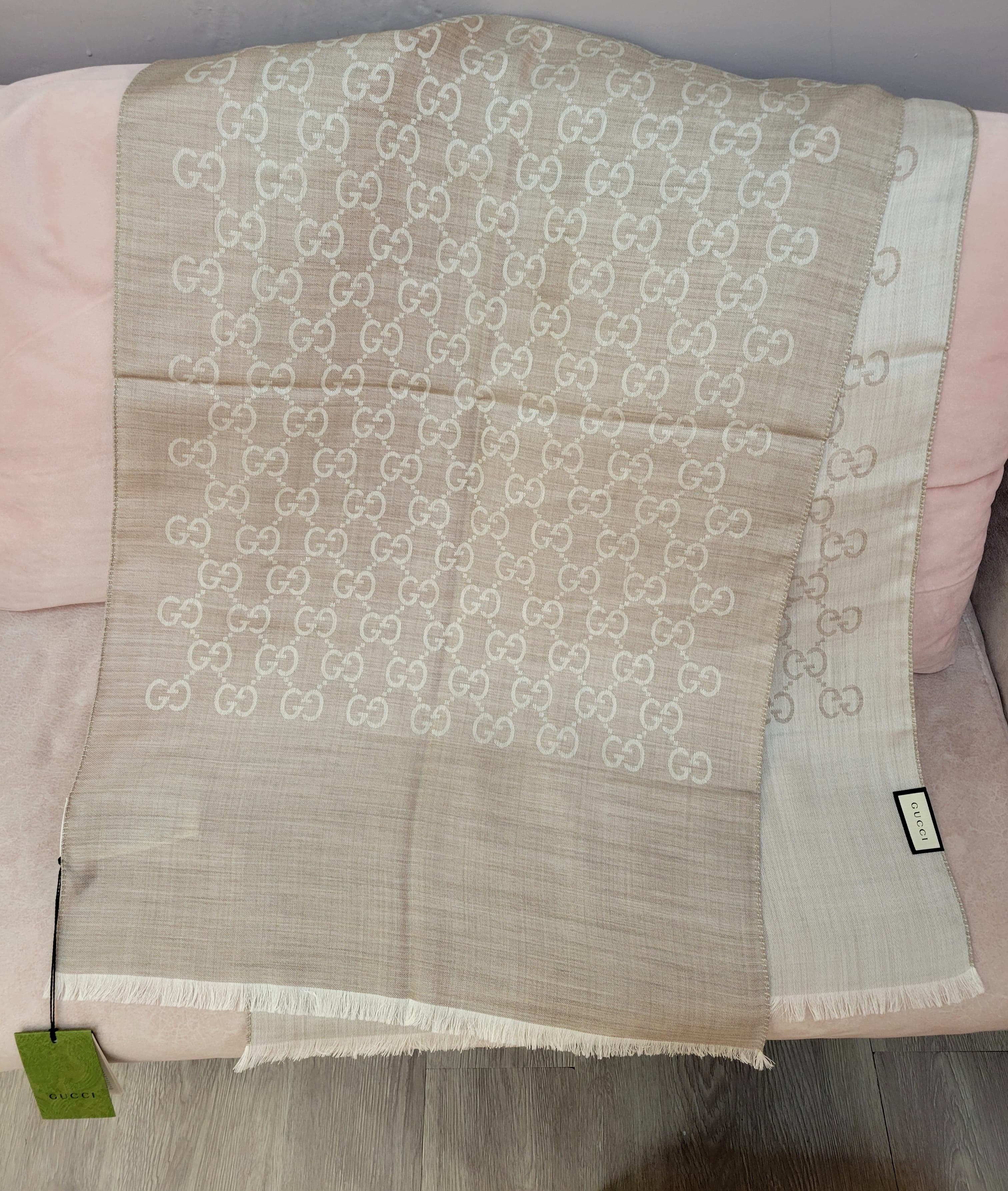 GUCCI SCARF 165904 45X180 BEIGE G006