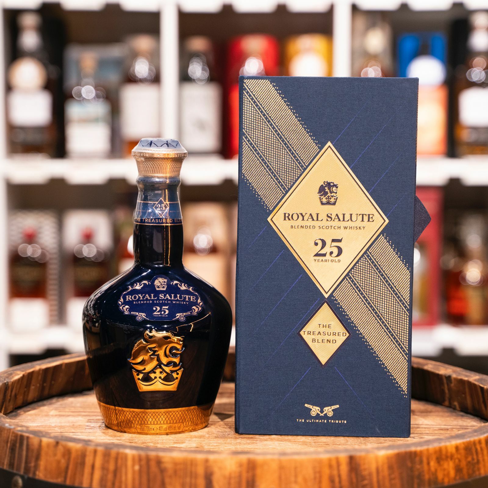 ROYAL SALUTE 25年ウイスキー 空瓶 箱付き ウイスキー