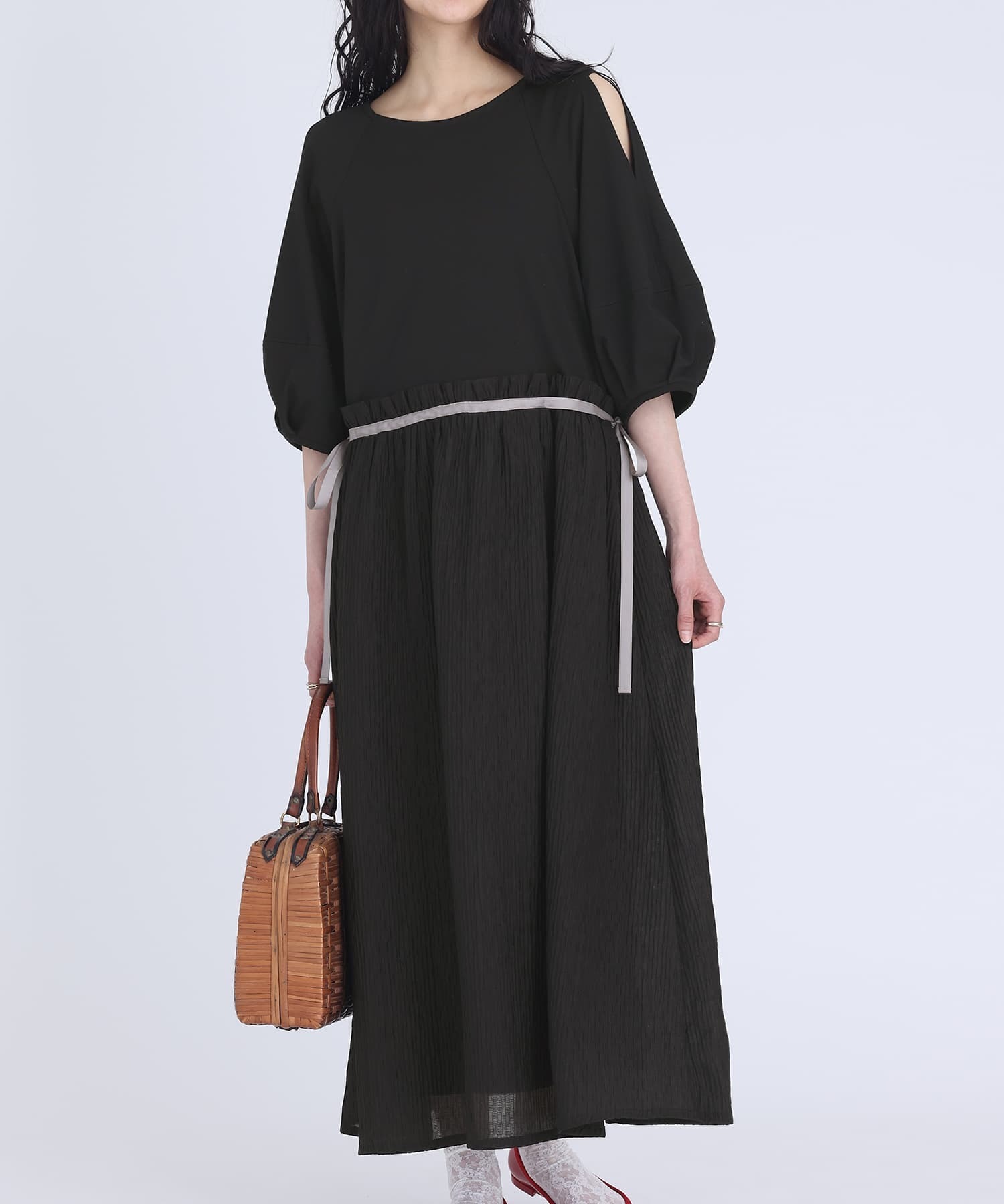 預購 - JP 露肩拼布One Piece