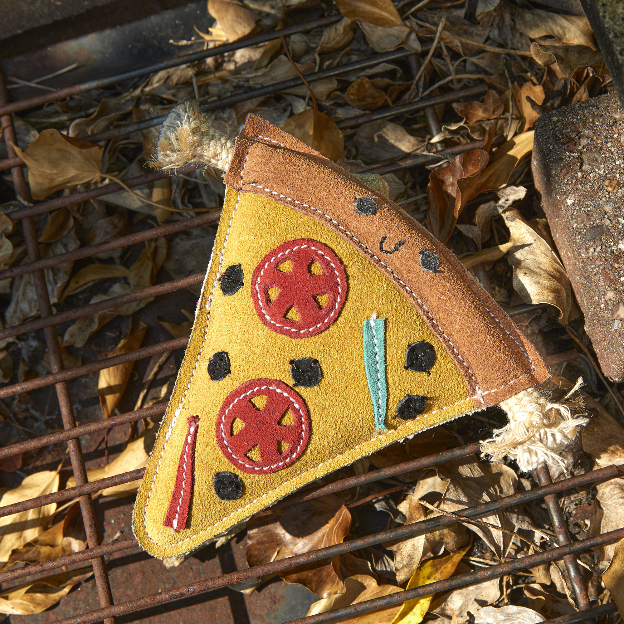 GREEN & WILDS- 天然黃麻製犬用啃咬玩具 - 披薩