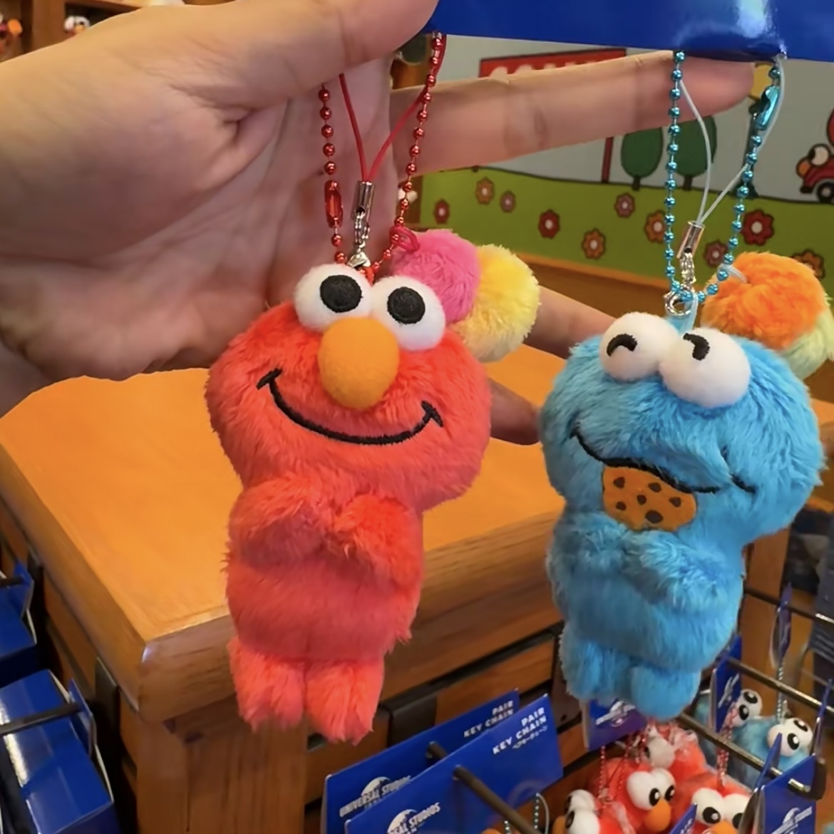 【現貨】環球影城 日本限定 餅乾怪 玩偶 吊飾 ELMO 兩入一組