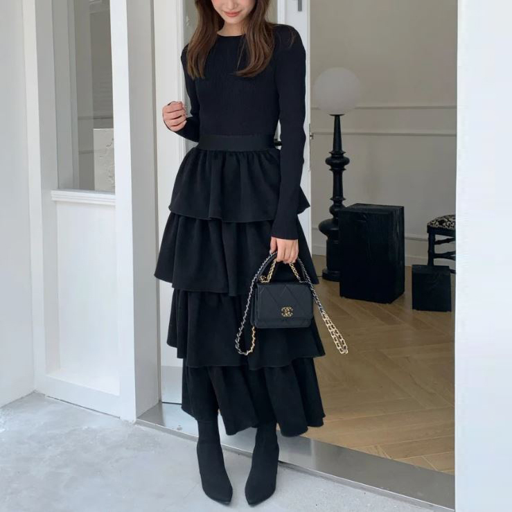 經典黑浪漫層次蛋糕裙擺圓領長洋裝S-L (Elegant & Love)