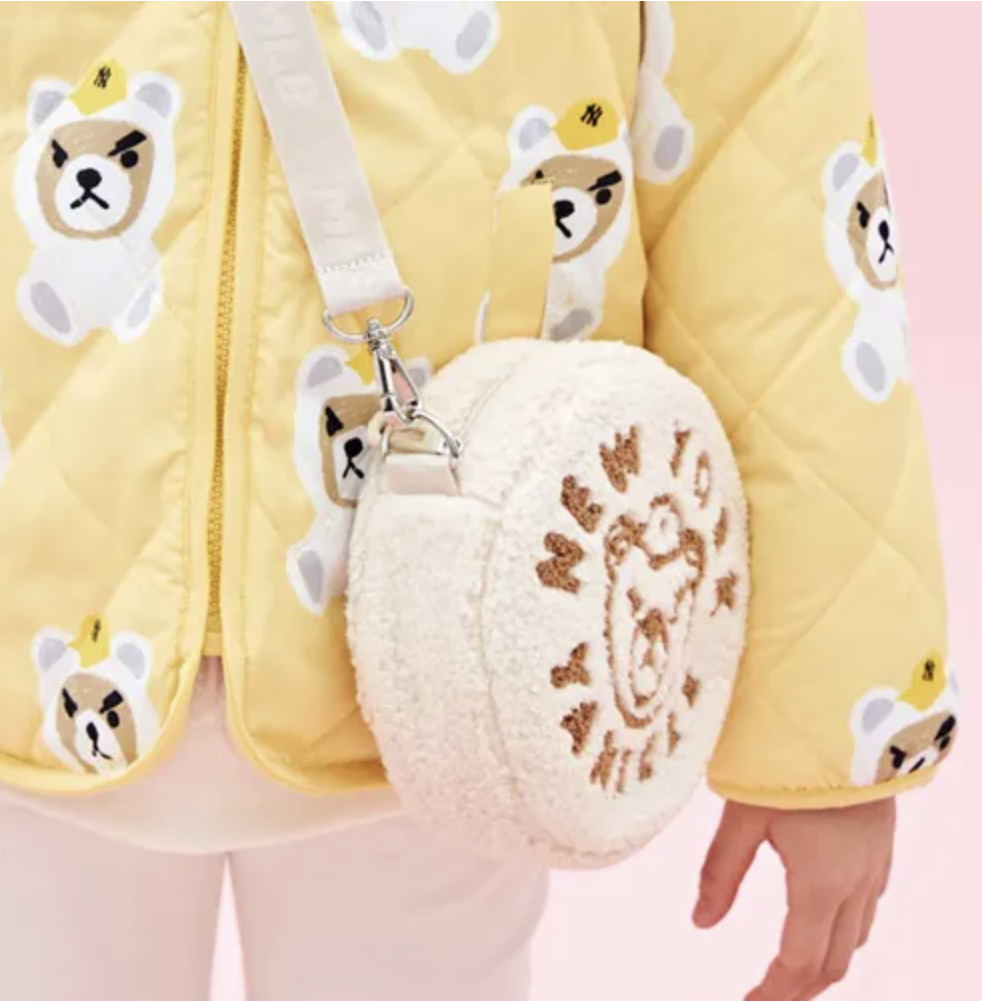 🇰🇷 MLB 搖粒絨圓形熊仔圖案袋 原價$399（清貨價貨品，不設退換） (K8 MLB17)