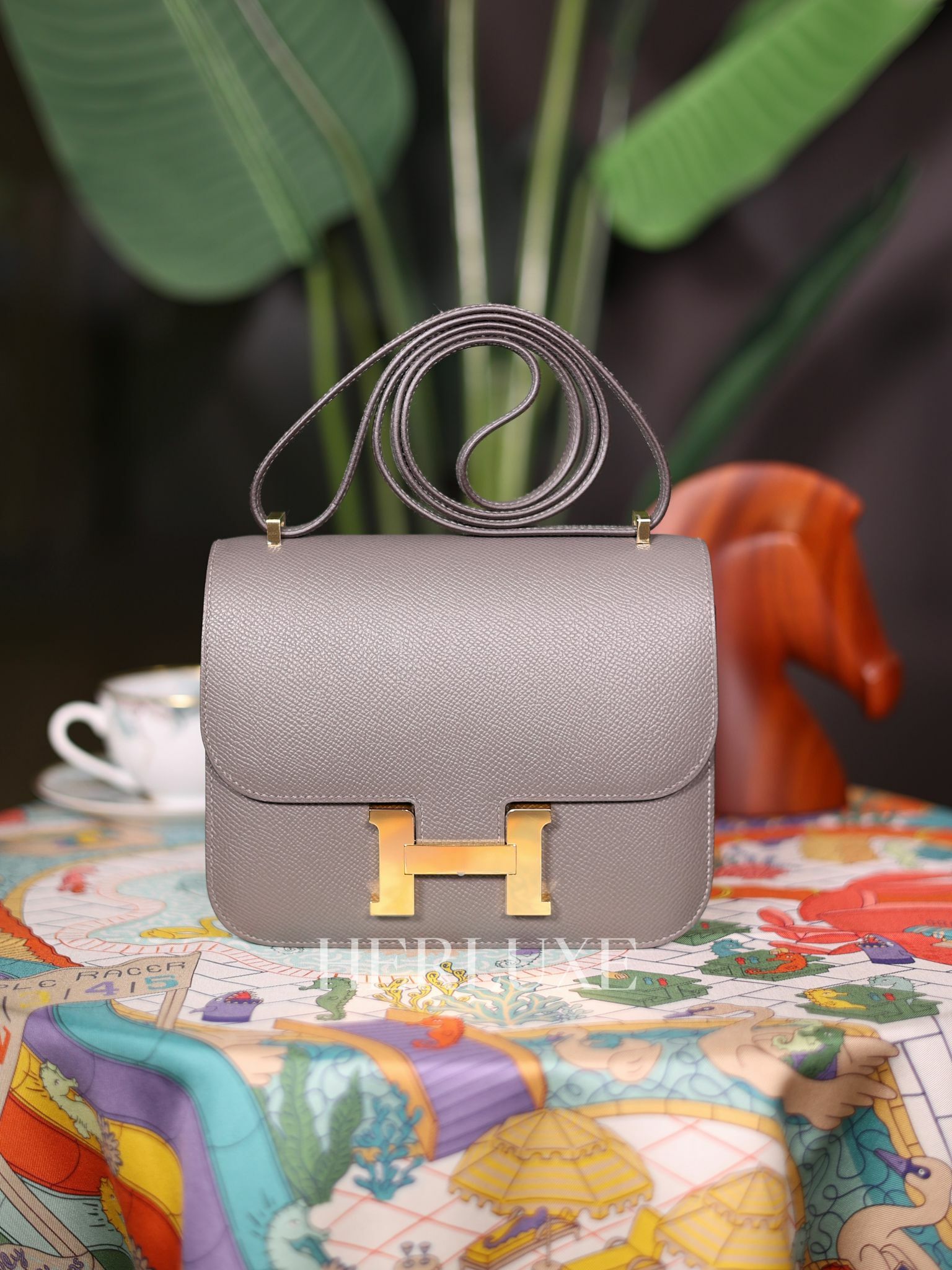 Constance mini mirror 0L gris meyer cc epsom