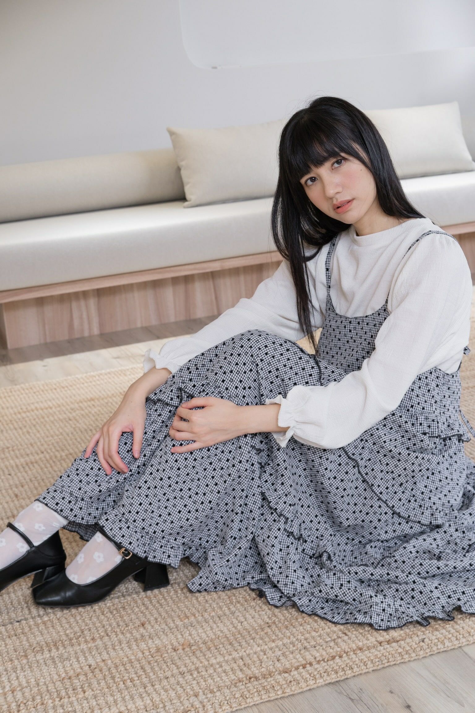 百搭款 ！Ruffle袖子～理肌紋上衣 - BL43033