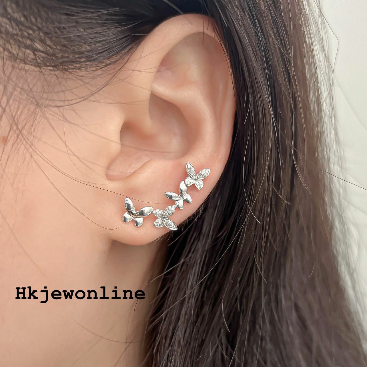 18K White Gold Diamond Earrings