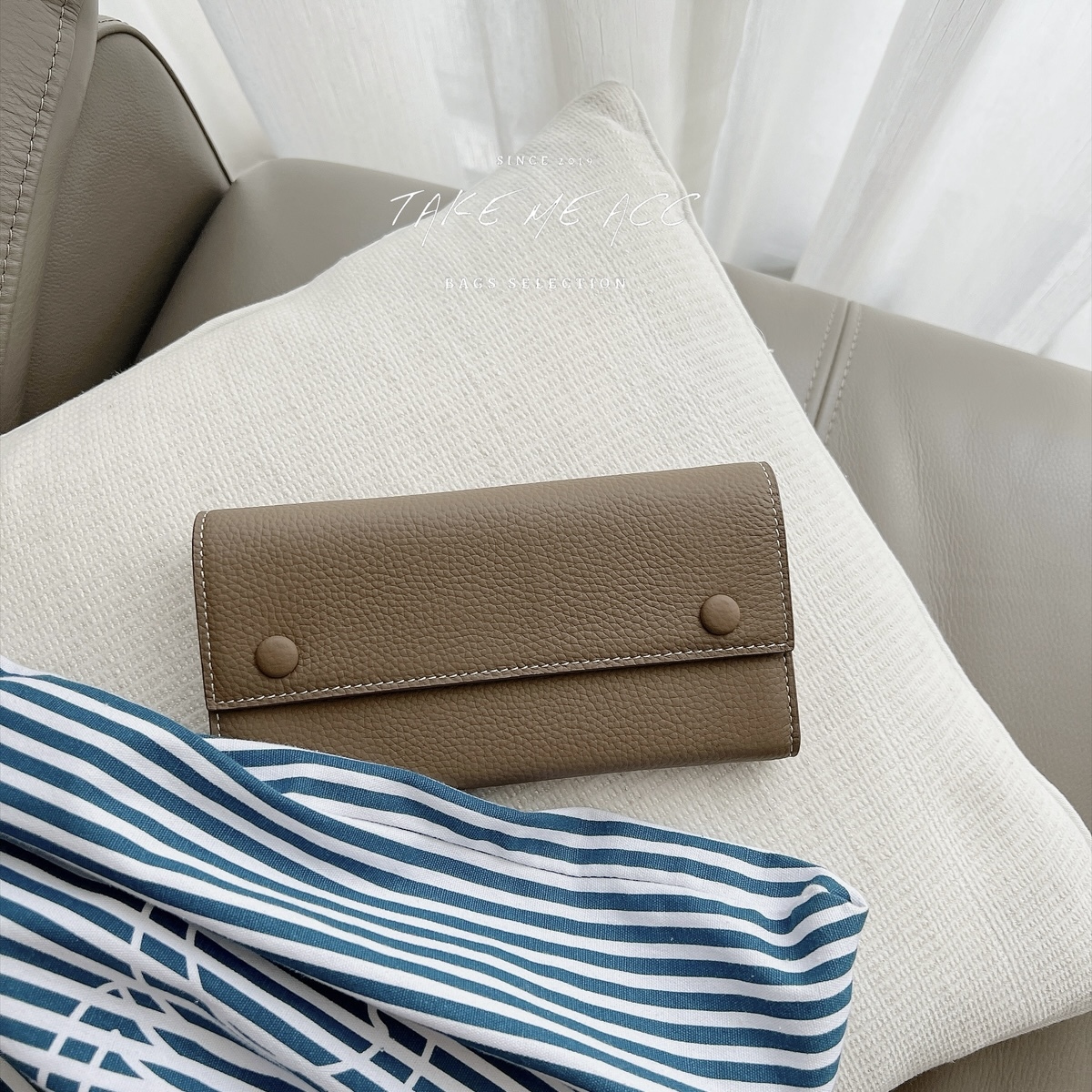 完美內裝牛皮鈕扣長夾｜Take Me 闆娘嚴選真皮包