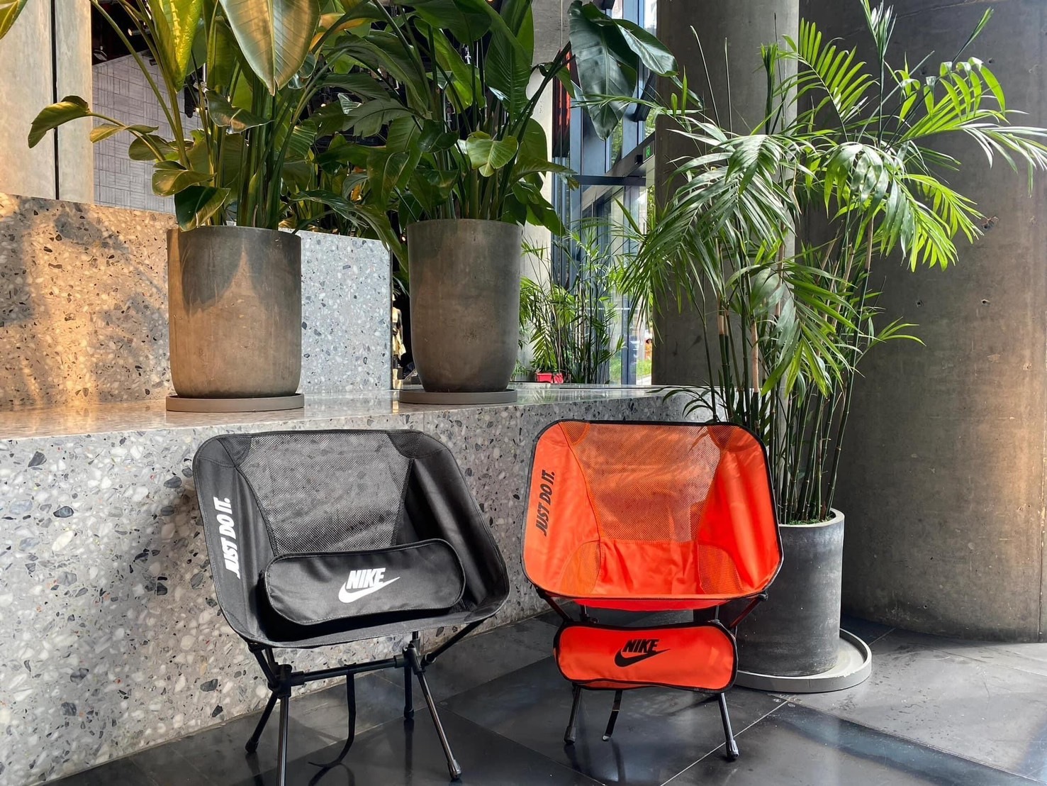 國外限定 預購NIKE JUST DO IT  露營摺凳