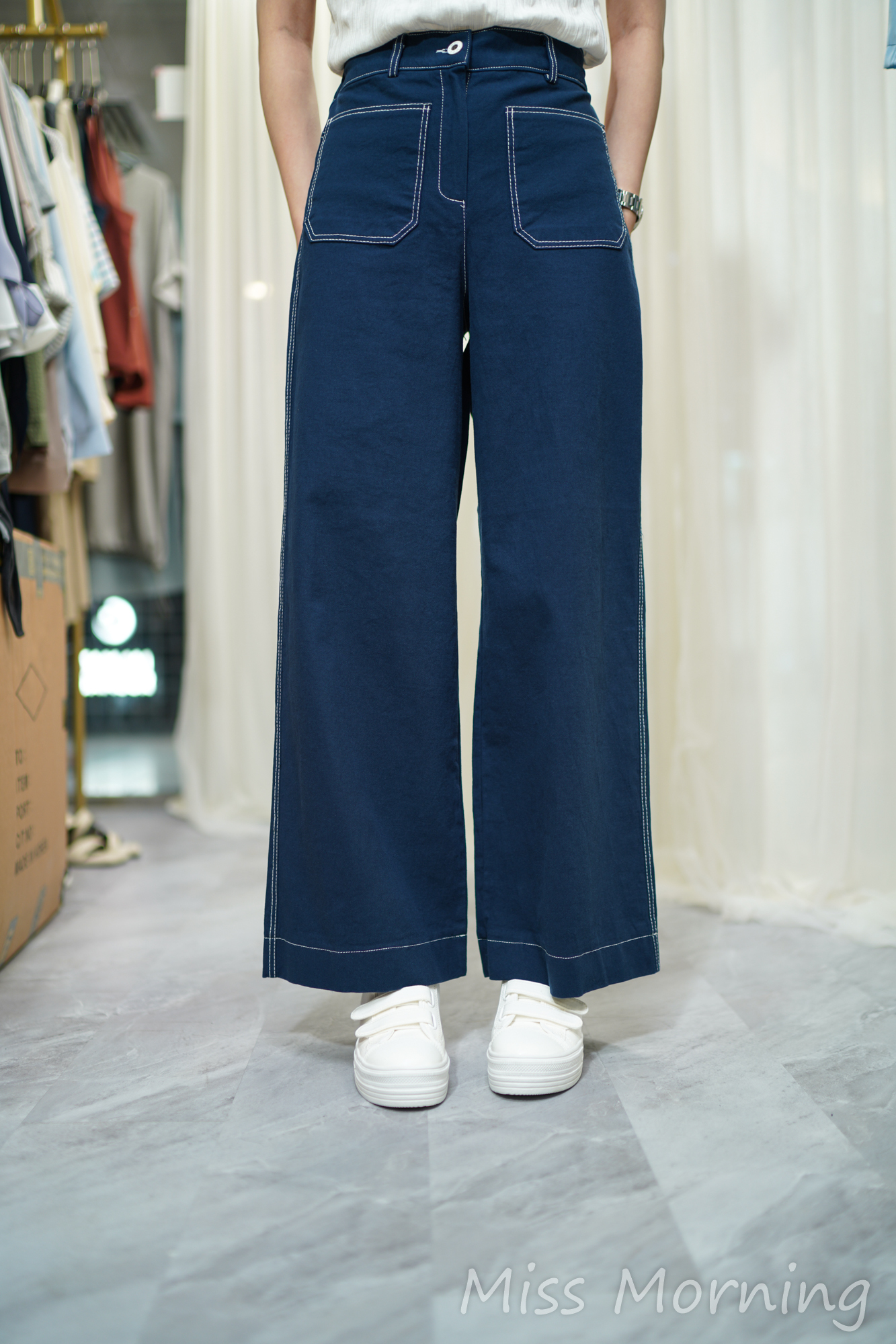 薄身小香風馬甲(14094)&明線彈彈2袋直腳褲(33799)