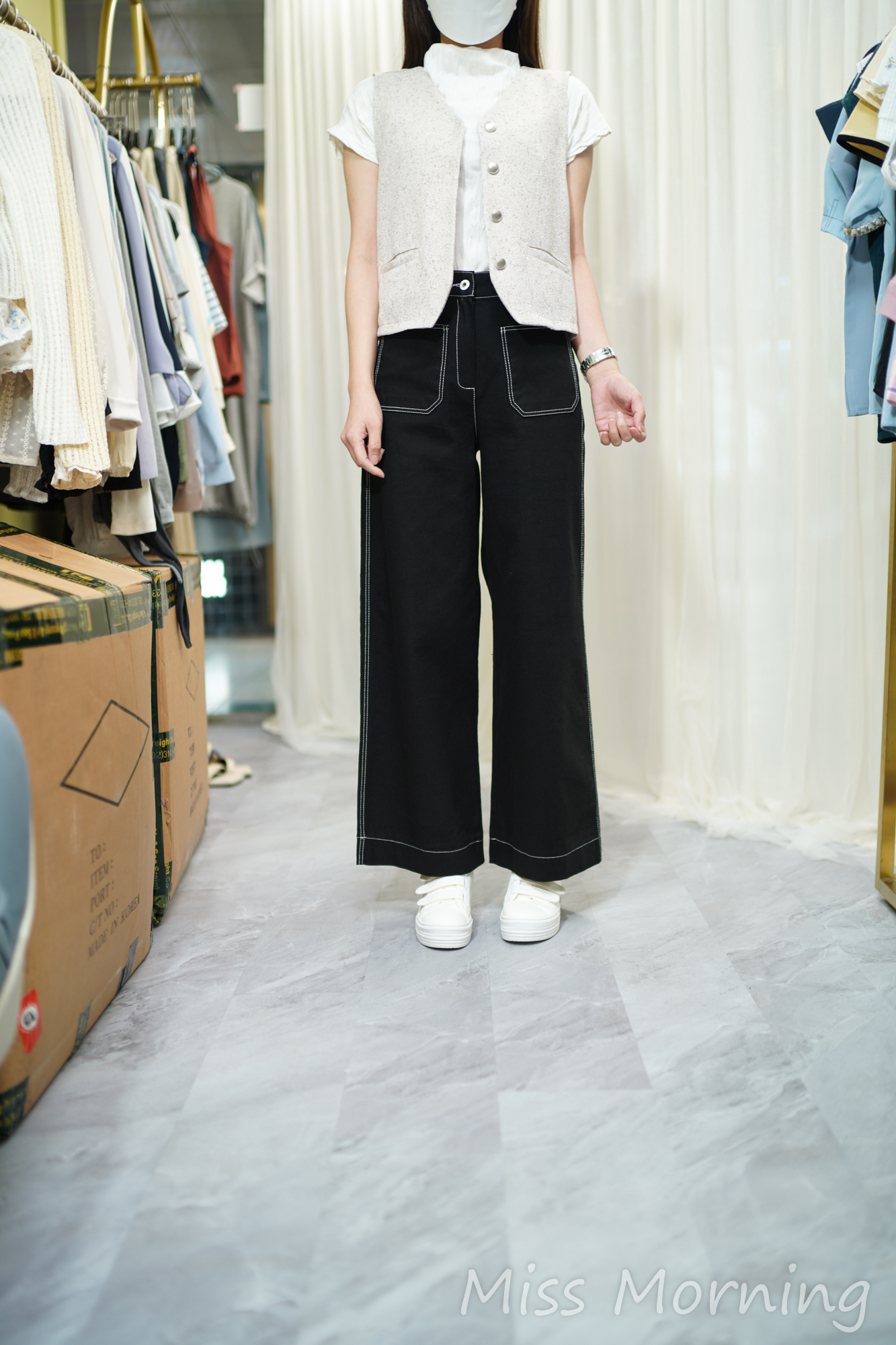 薄身小香風馬甲(14094)&明線彈彈2袋直腳褲(33799)