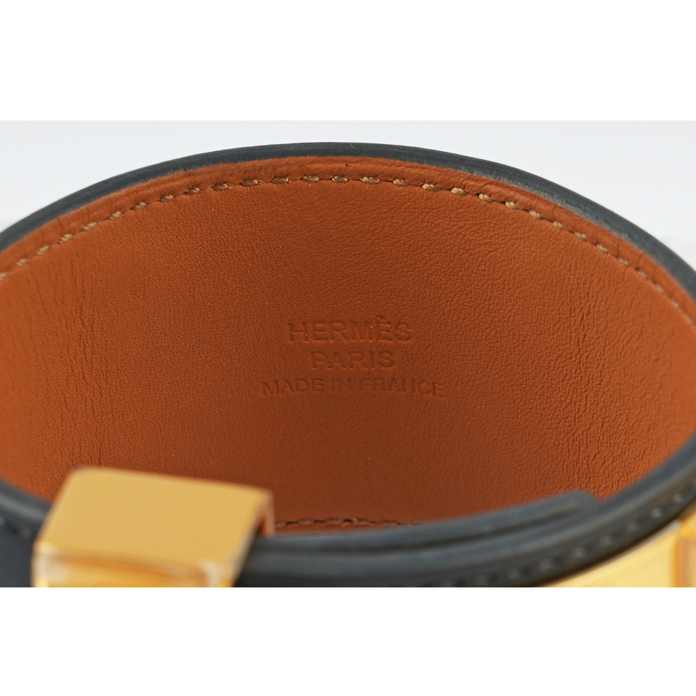 【HERMES】BOX皮 鉚釘金釦CDC手環 (S)(黑色) HE44000075