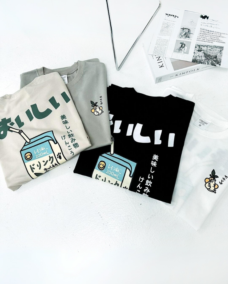 おぃしぃ柚子貓飲料日式印花短Tee