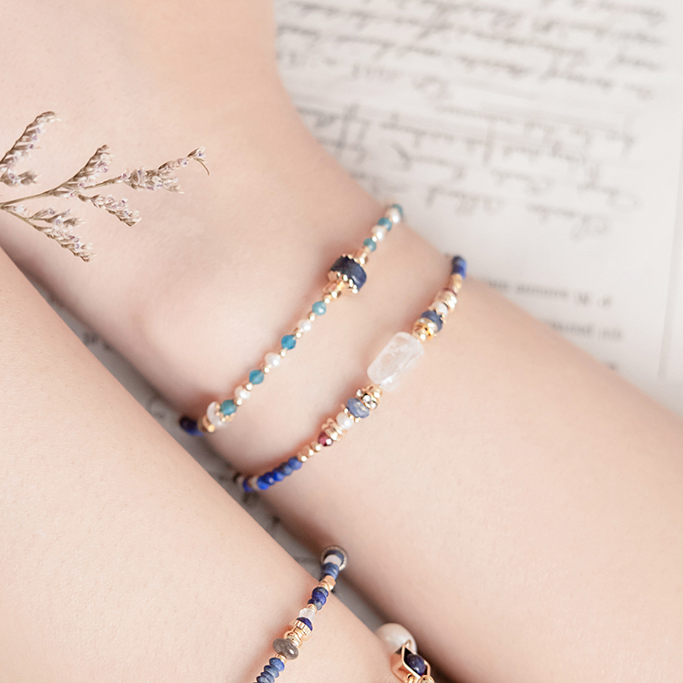 九月誕生石 • 龍膽花 • 愛上憂傷的你 – 青金白水晶 – 手鍊