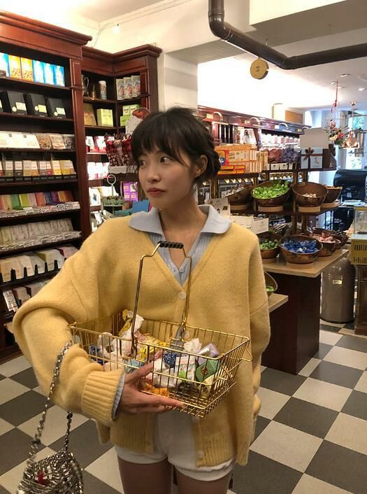 正韓ᴷᴼᴿᴱᴬ 🇰🇷 奶油黃寬鬆毛衣針織開衫