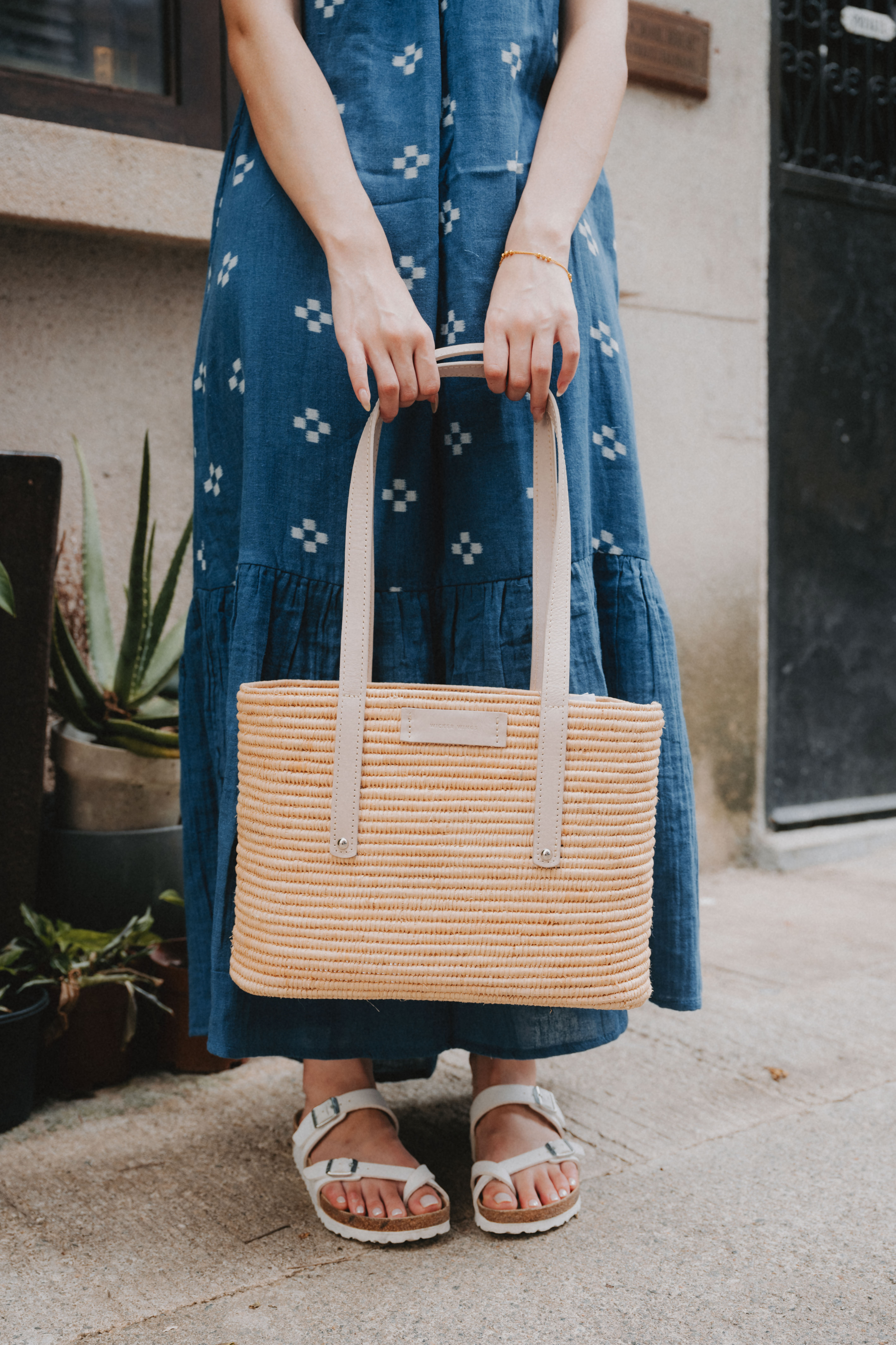 LARGE NOOR - CREAM & NATURAL