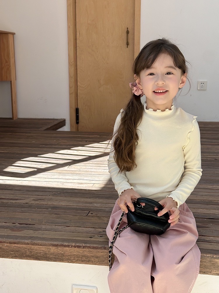 拼接木耳邊上衣