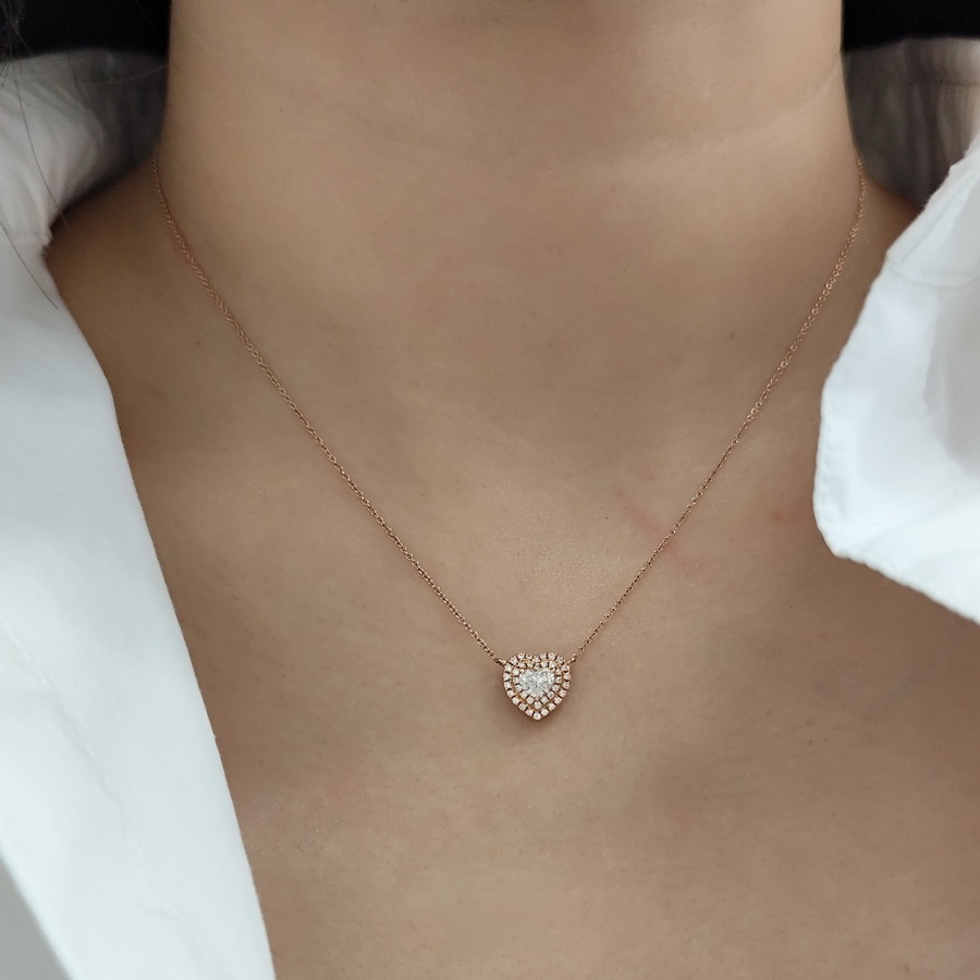 18K紅金27份心型鑽石頸鏈