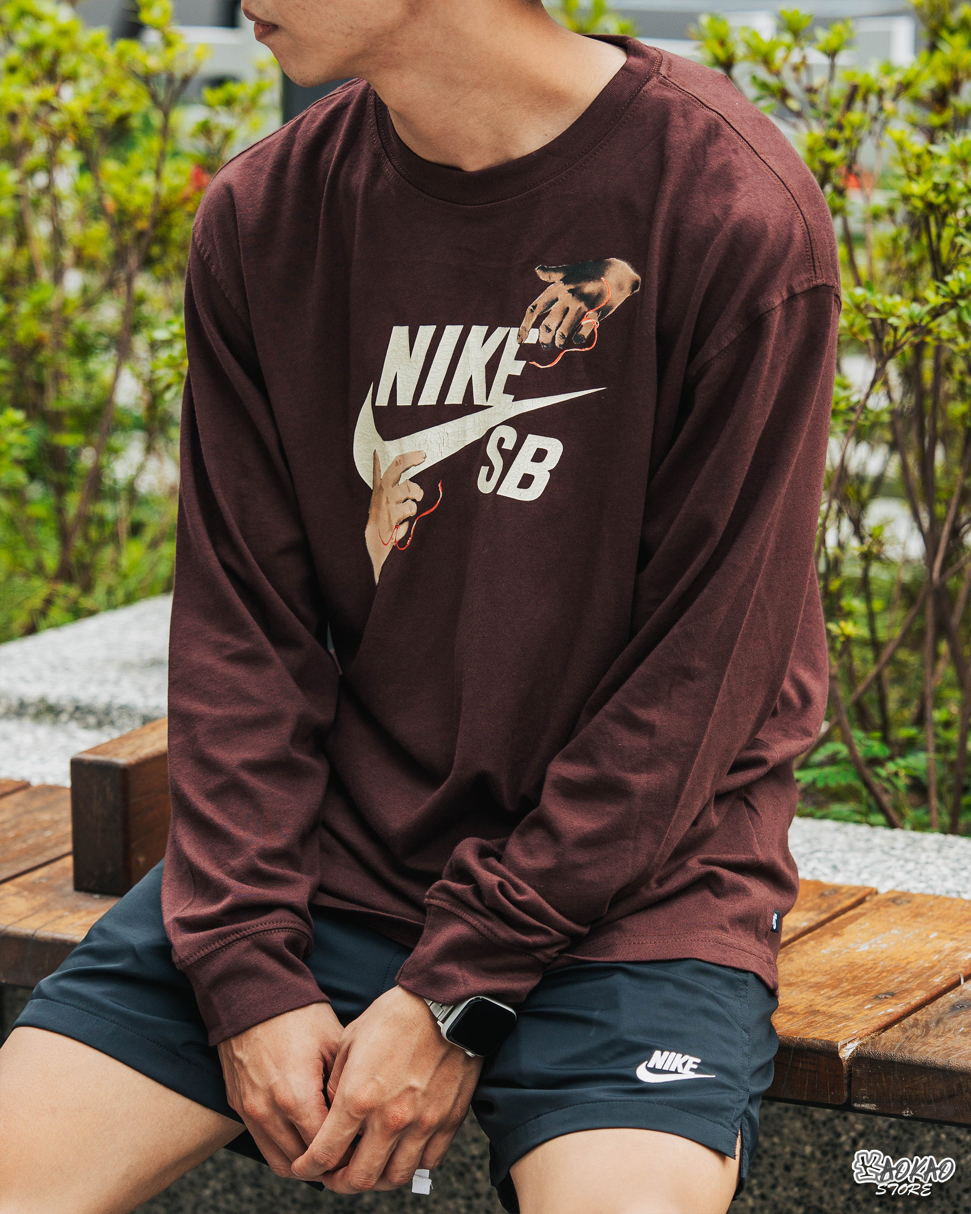 NIKE 2024男子 SB 印花 長袖TEE 修身 【FQ7682-227】