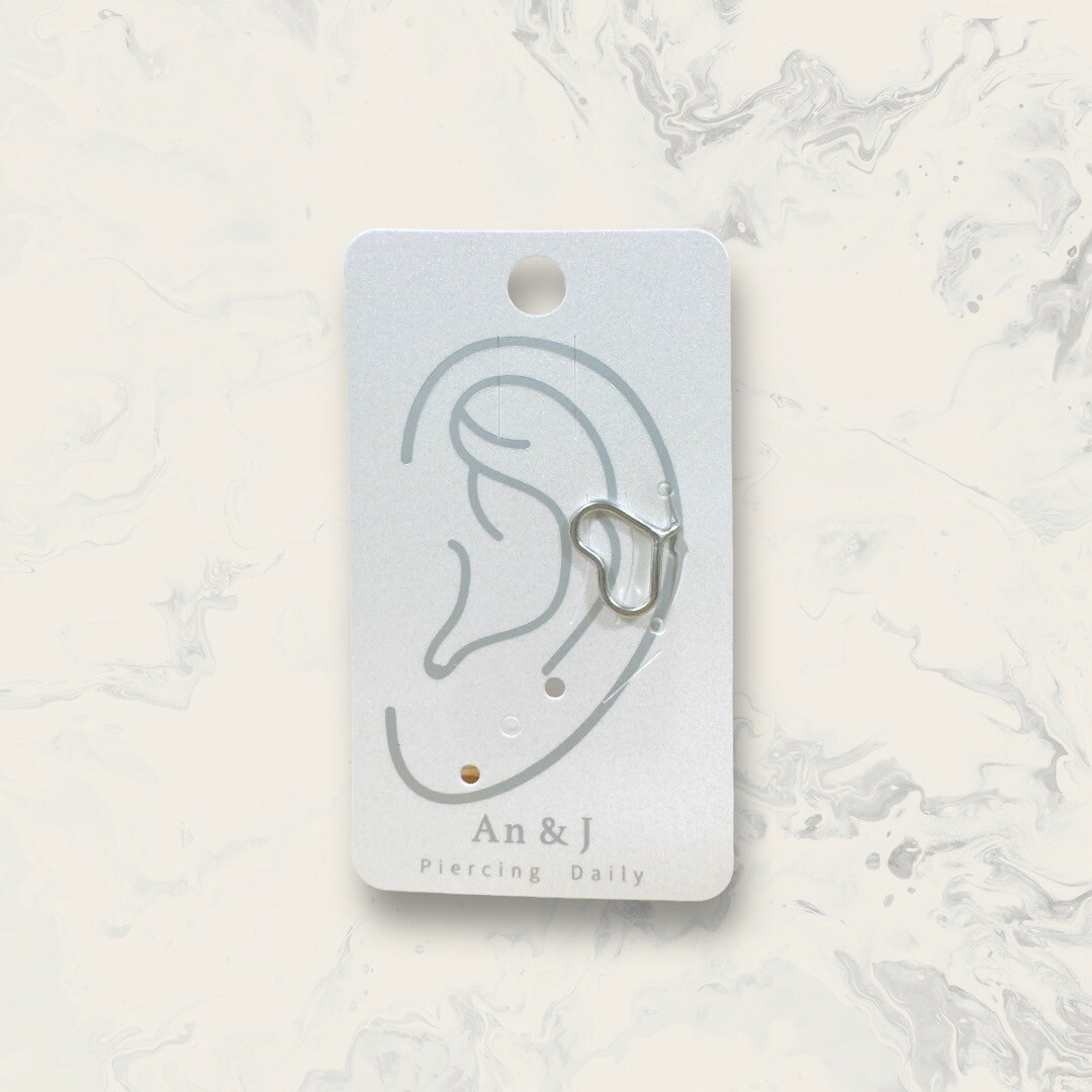 韓國直送耳骨夾 直愛心框