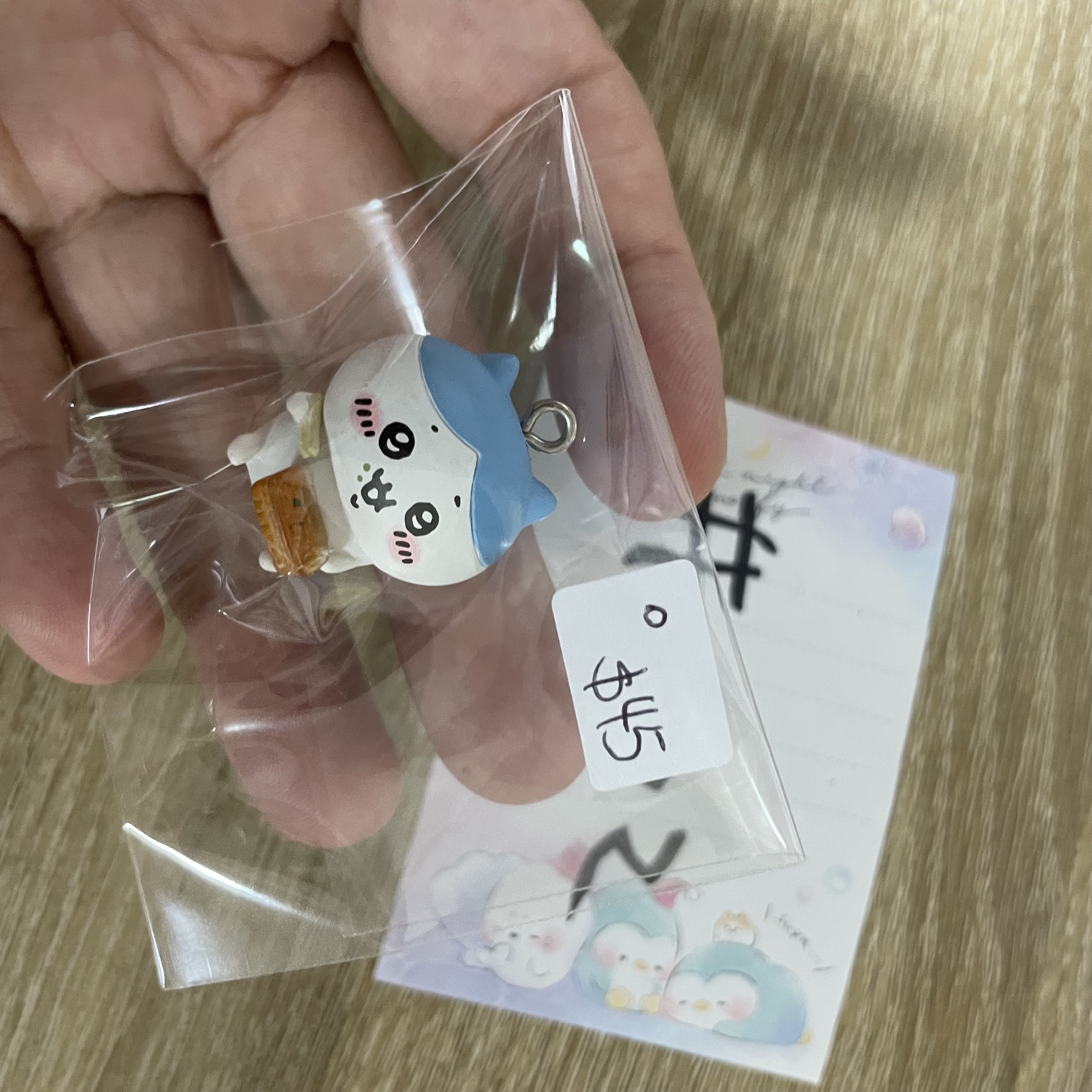 CHIIKAWA 八字貓 FIGURE#102