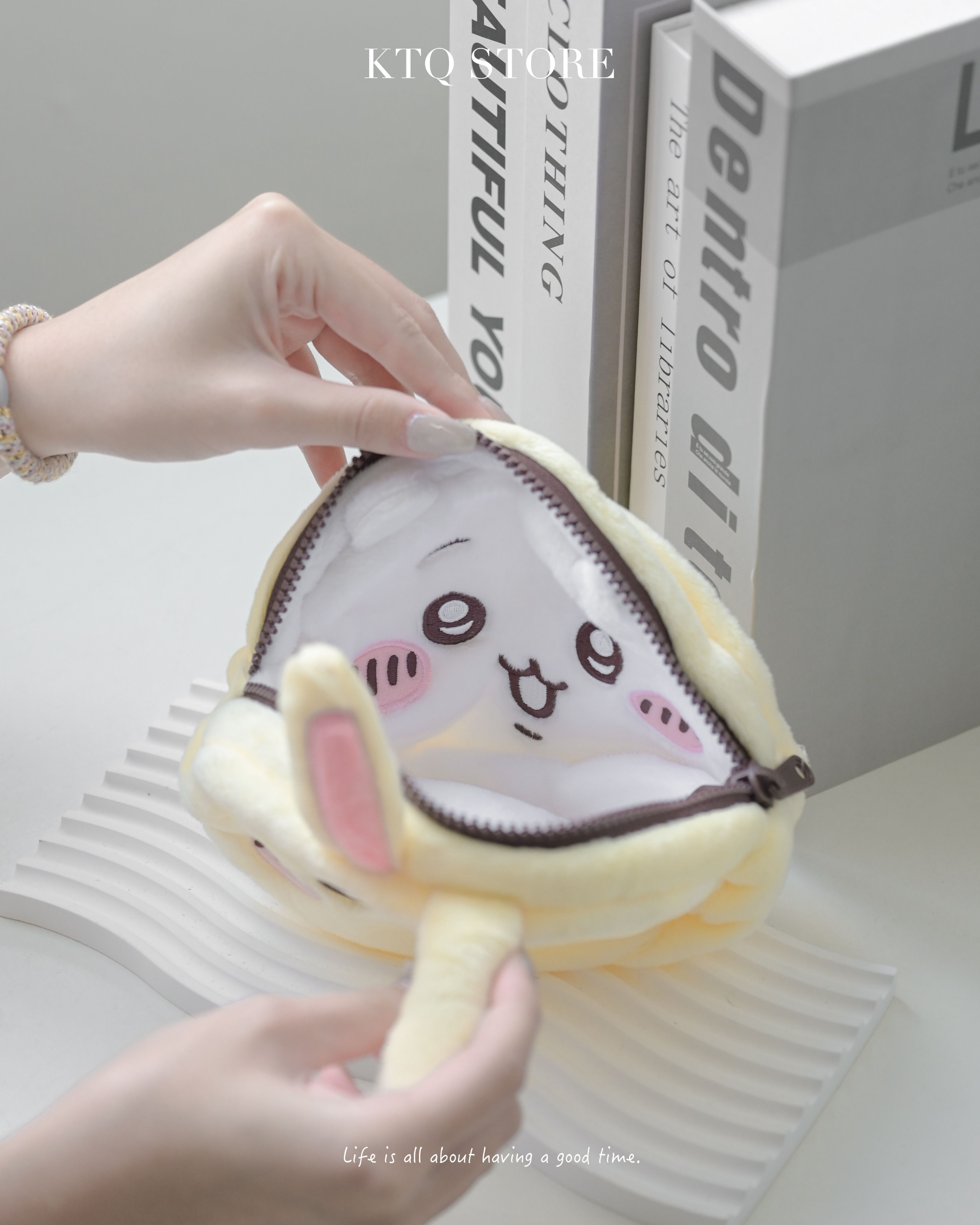 KTQ STORE ‧ 日本 Chiikawa 吉伊卡哇 雙面收納包 吉伊 烏薩奇